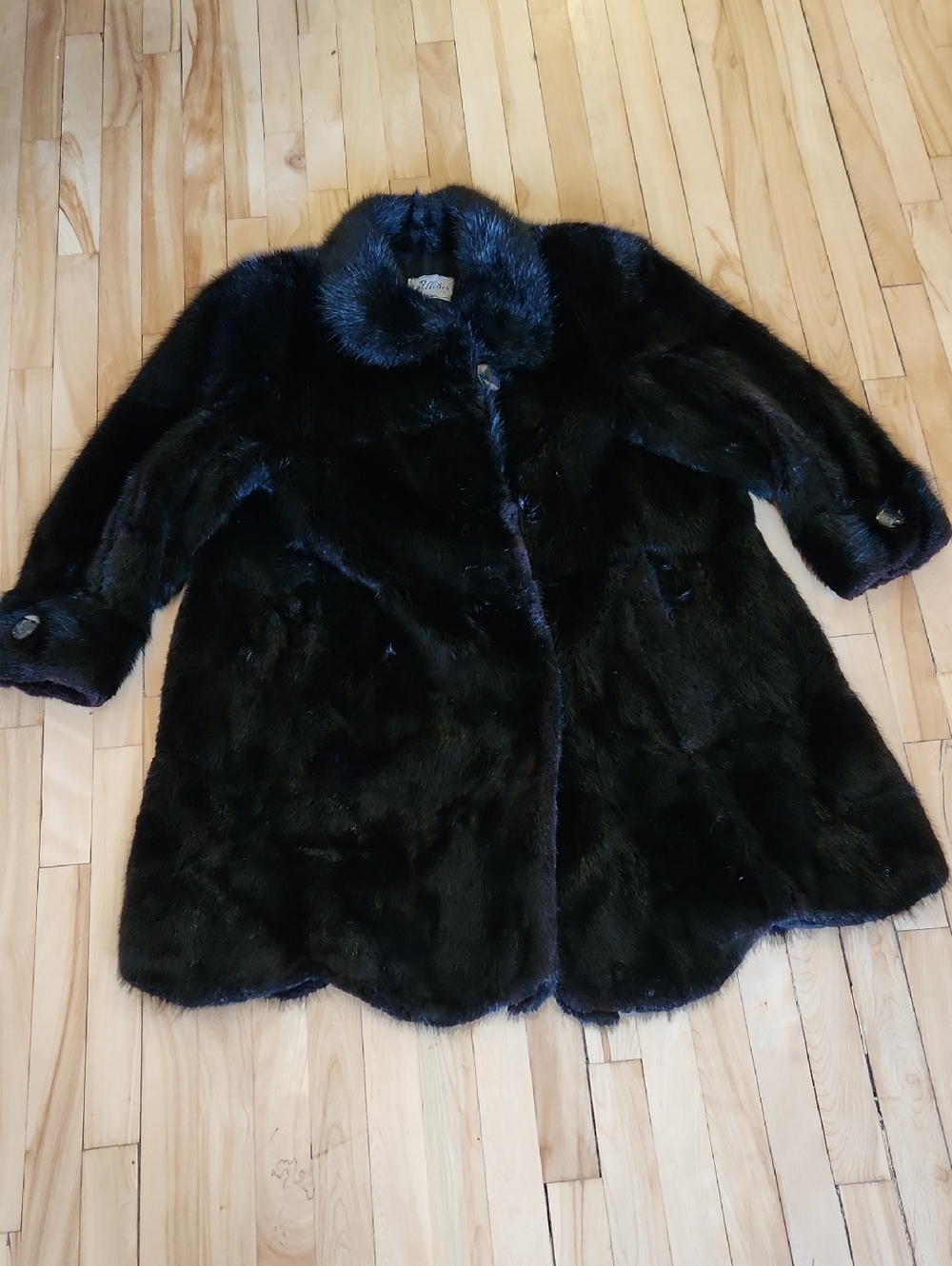 Women's Black Fur Coat - Classic Plush Outerwear